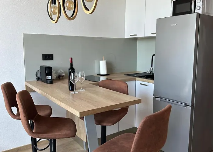 Katja Apartments